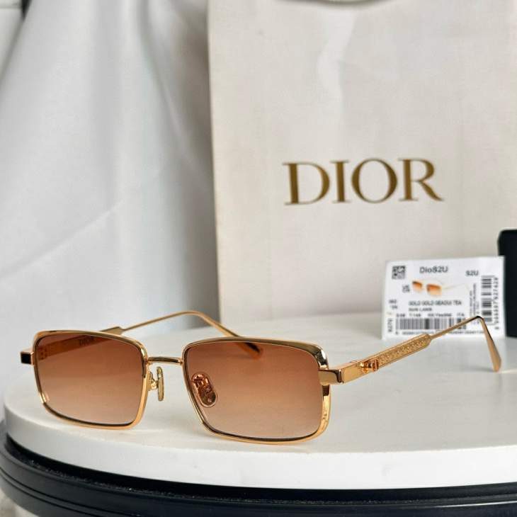 Picture of Dior Sunglasses _SKUfw76720826fw